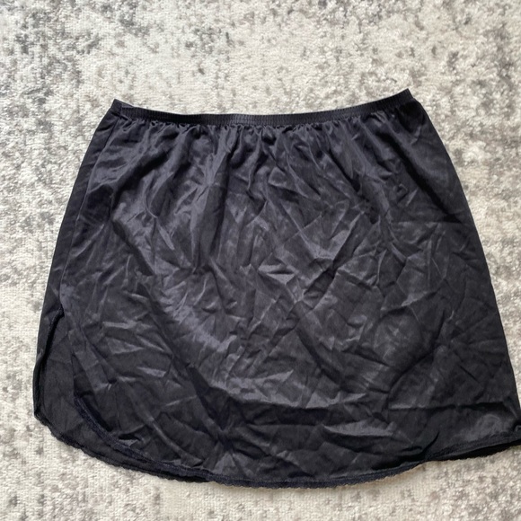 ❤️‍🩹SOLD❤️‍🩹 Two Piece Maxi Matching Set - Picture 6 of 7